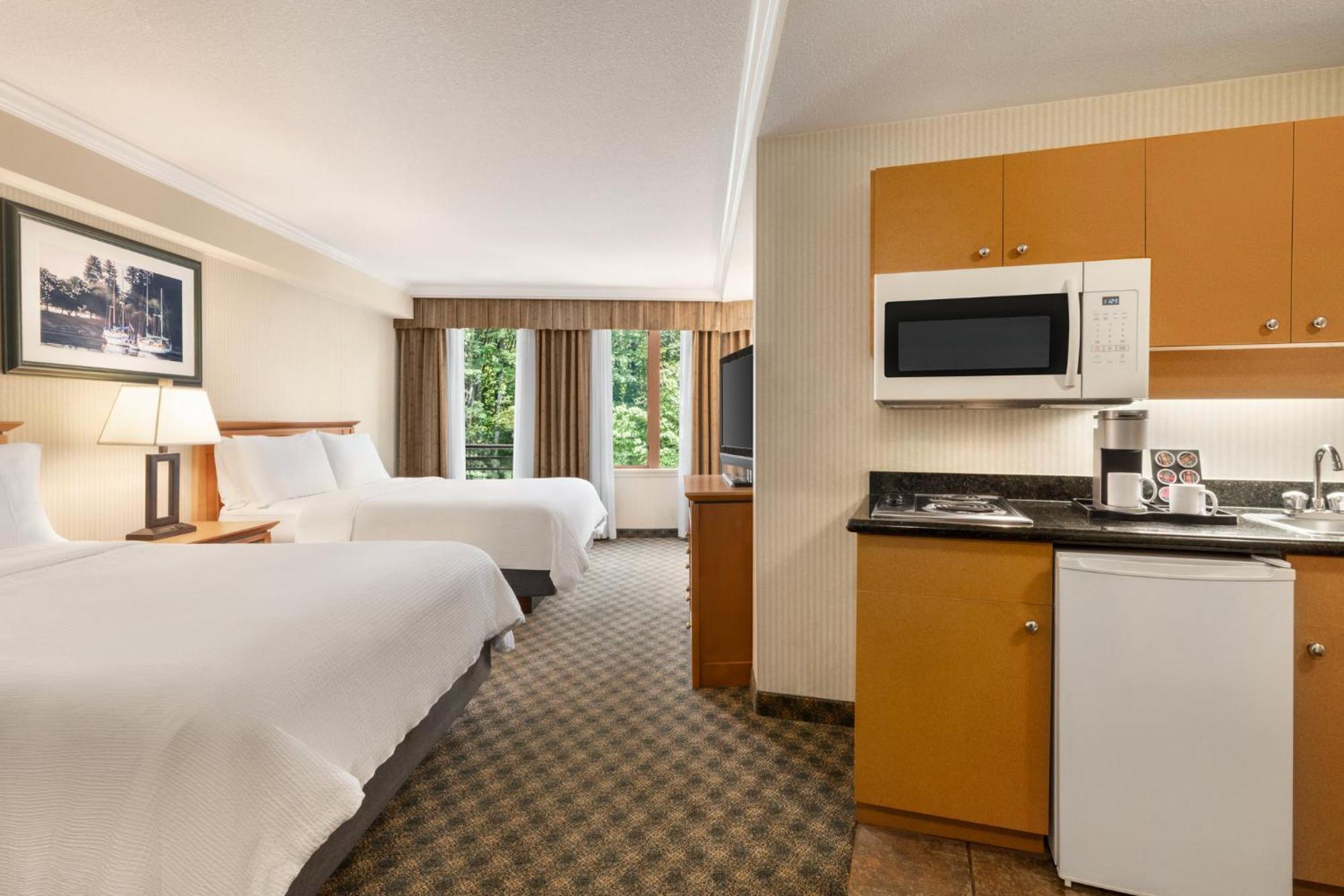 Holiday Inn North Vancouver, an IHG Hotel Extérieur photo